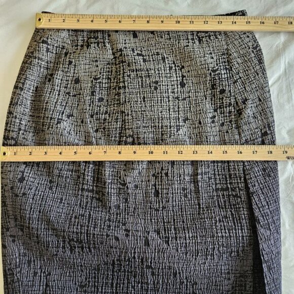 Les Copains Skirt L Knee Length Front Fold Grey Textured Lined Circle Sz EUR 42 - Picture 12 of 14